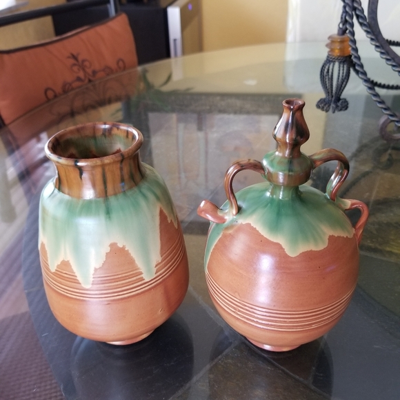 Pair of pottery vases - Picture 4 of 4